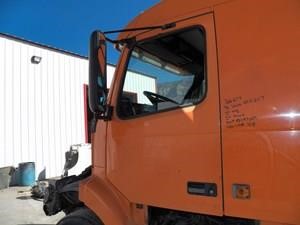 1998 VOLVO VNL64T Used Door Truck / Trailer Components for sale