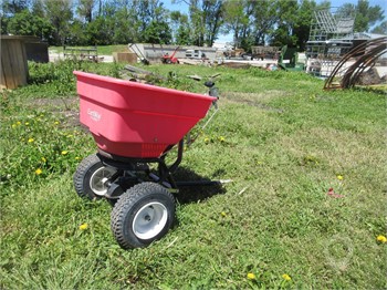EARTHWAY FERTILIZER SPREADER Used Other Tools Tools/Hand held items upcoming auctions