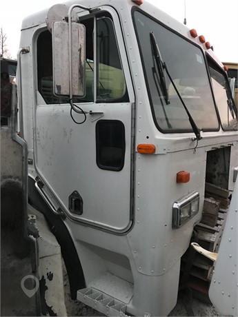1996 PETERBILT Used Cab Truck / Trailer Components for sale