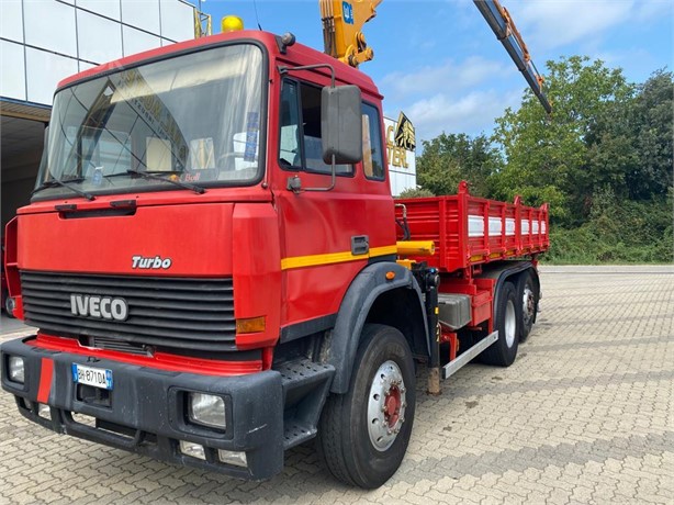 1990 IVECO 190-36 Used LKW mit Greifer  zum verkauf