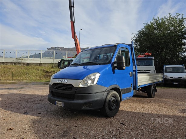 2013 IVECO DAILY 35-150 Used Pritschenwagen mit Bordwänden zum verkauf