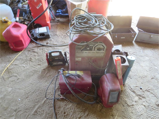 ASSORTED WELDING Used Welding Accessories Shop / Warehouse auction results