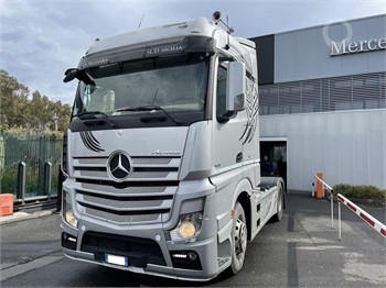 2015 MERCEDES-BENZ ACTROS 1851 Used Tractor with Sleeper for sale