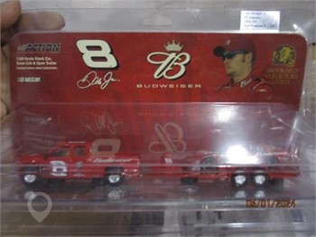 2004 ACTION DALE EARNHARDT JR #8 Used Die-cast / Other Toy Vehicles Toys / Hobbies upcoming auctions