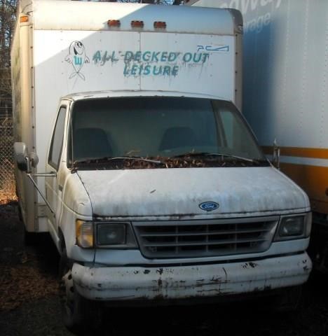 1993 Ford E350 Box Truck Apple Towing Co