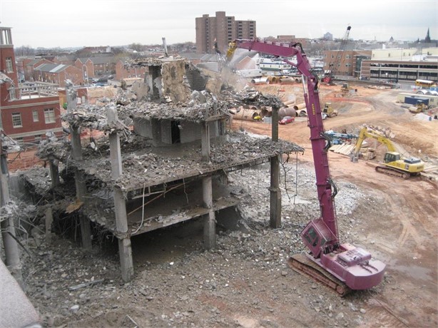 C. NORRIS MANUFACTURING HIGH REACH DEMOLITION BOOMS AND STICKS New 杆