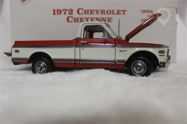 DANBURY MINT 1972 CHEY CHEYANNE PICKUP New Vintage / Antique Toys Toys / Hobbies auction results