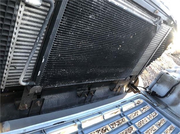 2007 GMC C7500 Used Radiator Truck / Trailer Components for sale