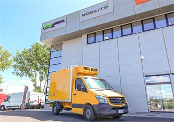 2017 MERCEDES-BENZ SPRINTER 314 Gebraucht Transporter mit Kofferaufbau zum verkauf