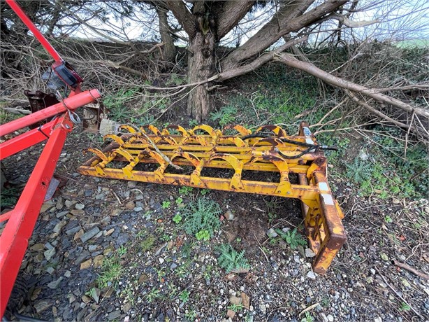 Used Bale Grabbers / Handlers Farm Attachments for sale