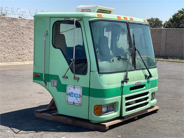 2004 FREIGHTLINER CONDOR Used Cab Truck / Trailer Components for sale