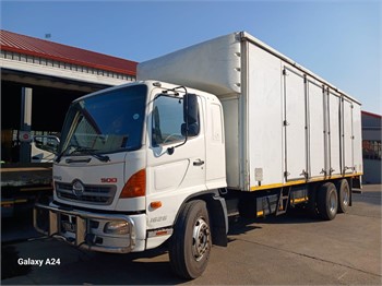 2017 HINO 500FC1626 Gebraucht LKW mit Kofferaufbau zum verkauf
