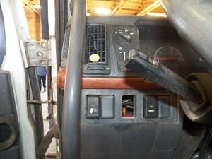 2004 VOLVO VNL Used Other Truck / Trailer Components for sale
