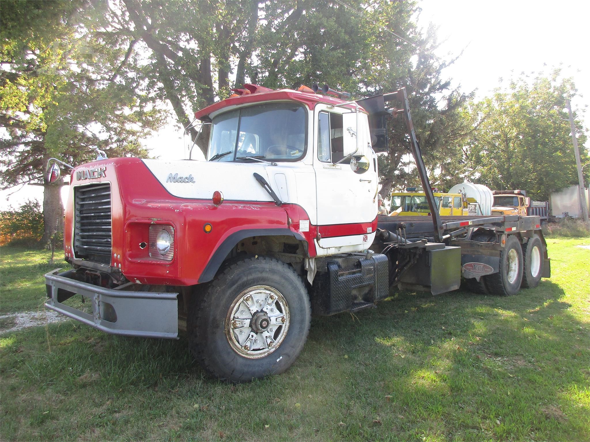 used roll off garbage trucks for sale