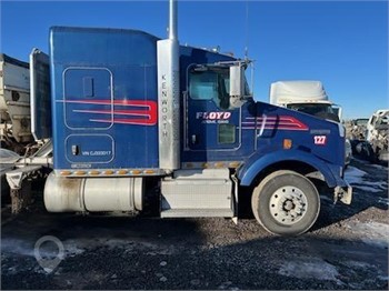 2012 KENWORTH T800 Used Sleeper Truck / Trailer Components for sale