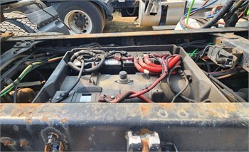 2014 FREIGHTLINER CASCADIA 113 Used Battery Box Truck / Trailer Components for sale