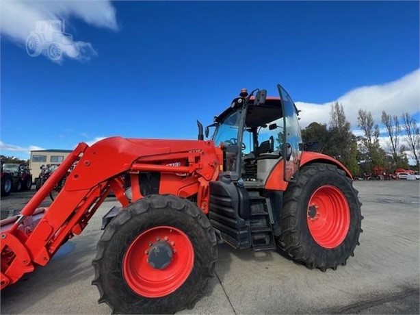 2017 KUBOTA M7-131 Used 100 HP to 174 HP Tractors for sale