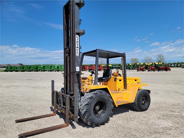LION LIFTALL MT80B Used Rough Terrain Forklifts for sale
