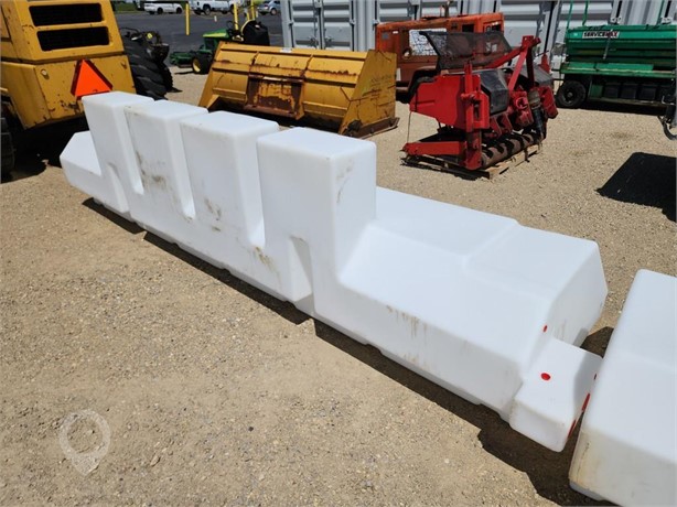 BRINE TANK FOR PLOW TRUCK 650 GAL Used Other Truck / Trailer Components auction results