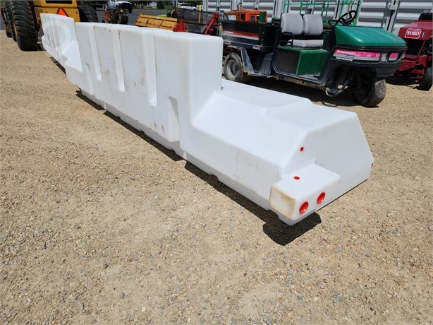 BRINE TANK FOR PLOW TRUCK 650 GAL Used Other Truck / Trailer Components auction results