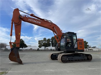 HITACHI ZX225 Excavators For Sale | MachineryTrader.com