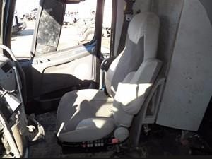2009 VOLVO VNL Used Seat Truck / Trailer Components for sale