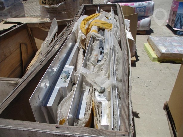 BUS SIDE DOOR LATCHES & MISC PARTS Used Other Truck / Trailer Components auction results