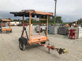 2004 ALLMAND BROS ECLIPSE Used Arrow Boards for sale