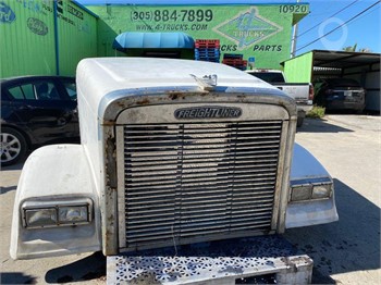 2002 FREIGHTLINER CLASSIC Used Bonnet Truck / Trailer Components for sale
