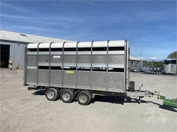 2018 IFOR WILLIAMS DP120G Used Livestock Trailers for sale