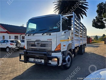 2014 HINO 700 2838 Used Livestock Trucks for sale