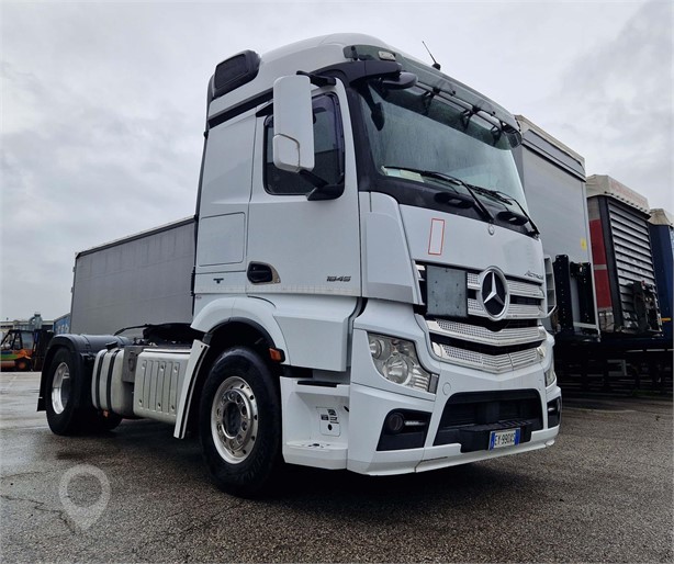 2015 MERCEDES-BENZ AROCS 1845 Used Tractor with Sleeper for sale