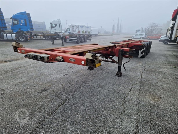 2004 PIACENZA S38R2J Used Skeletal Trailers for sale