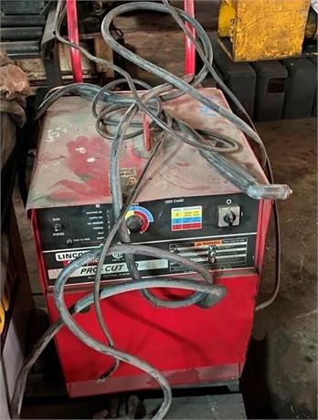 LINCOLN ELECTRIC PRO-CUT 60 Used Welders for sale