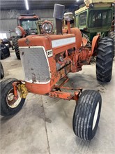 Allis Chalmers D17, Series II tractor - Stanton's Auctioneers