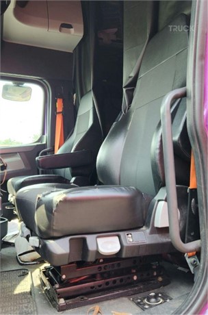 2019 FREIGHTLINER CASCADIA 126 Used Sitz LKW- / Anhängerkomponenten zum verkauf