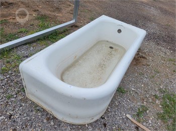 BATHTUB Used Bed / Bath Items Personal Property / Household items upcoming auctions