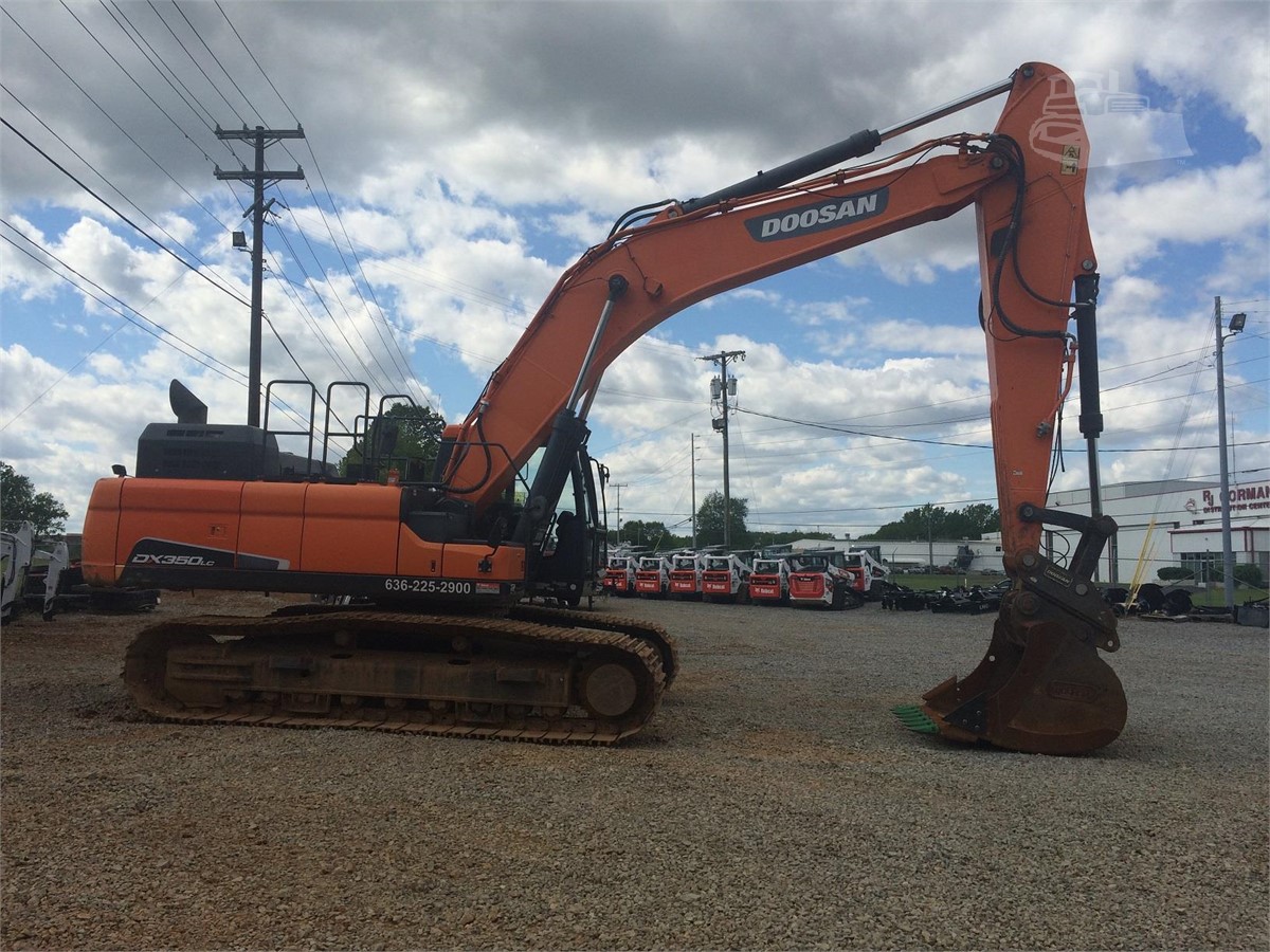 2015 DOOSAN DX350 LC-5 For Sale In Clarksville, Tennessee | 0