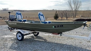 LOWE Fishing Boats Auction Results