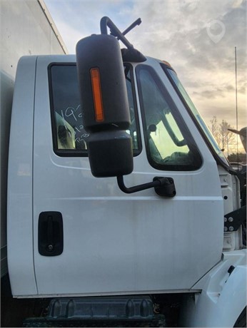 2015 INTERNATIONAL DURASTAR 4300 Used Door Truck / Trailer Components for sale