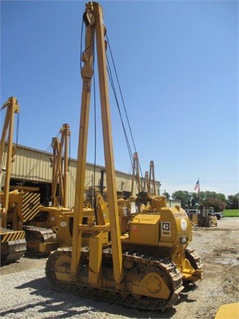 CATERPILLAR 561D Used Pipelayers for hire