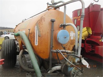 BETTERBILT 1500 TANK SPREADER W/ INJECTORS Used Other for sale