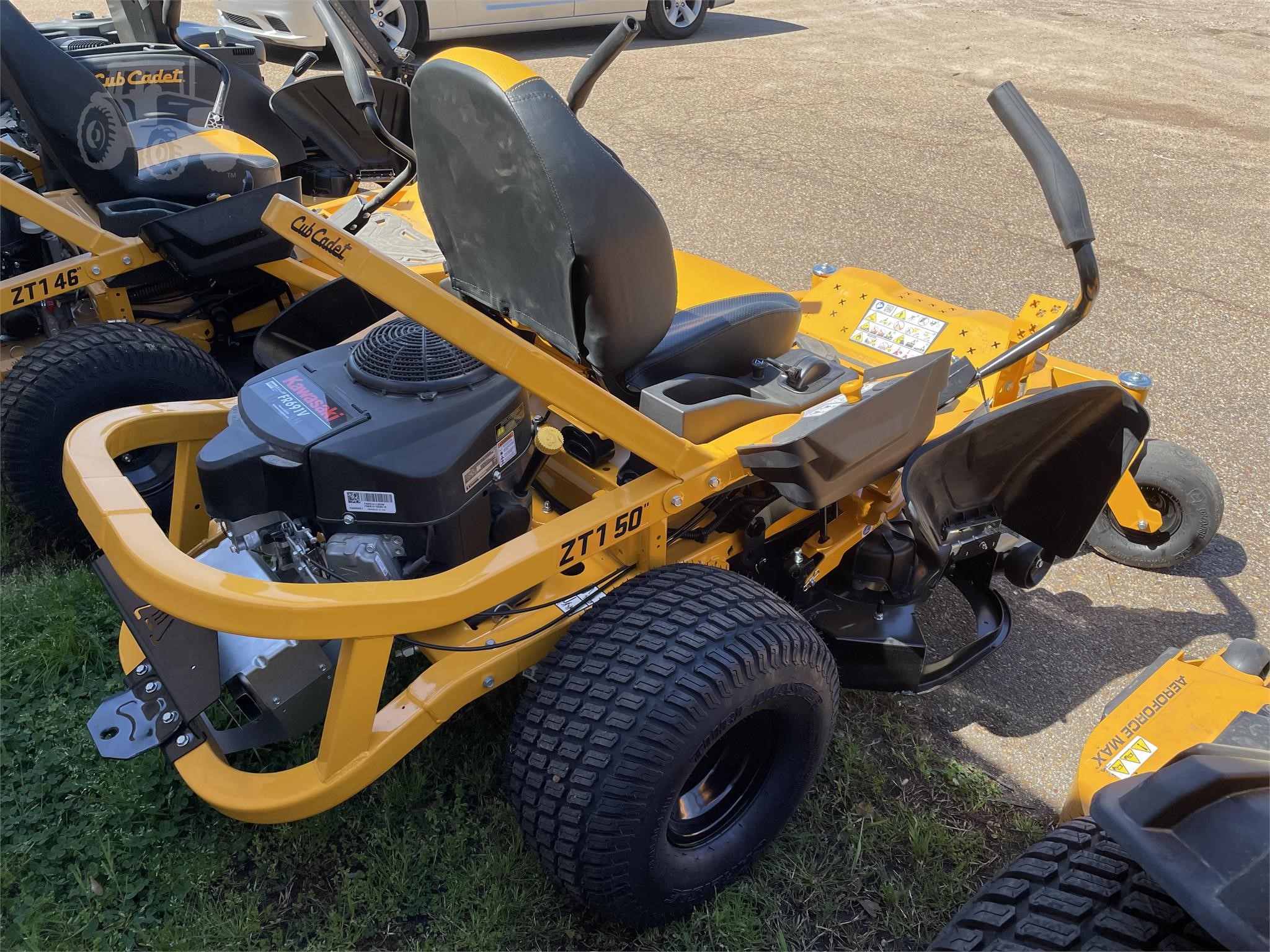 CUB CADET ULTIMA ZT1 50 For Sale In Henning, Tennessee