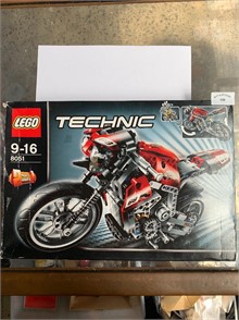 A Complete Lego Technic Motorbike No 8051 Other Items For Sale