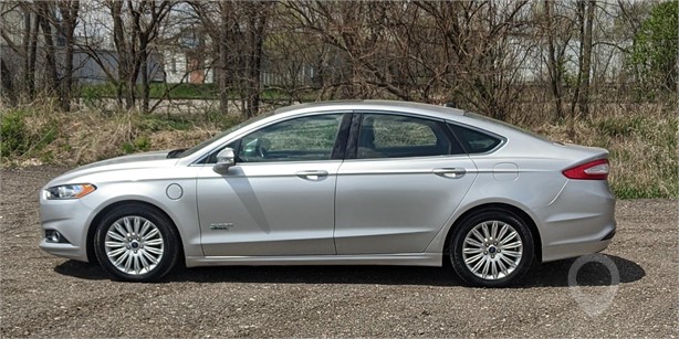 2016 FORD FUSION SE Used Sedans Cars auction results