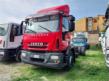 2012 IVECO EUROCARGO 180E28 Gebraucht Fahrgestell mit Kabine zum verkauf