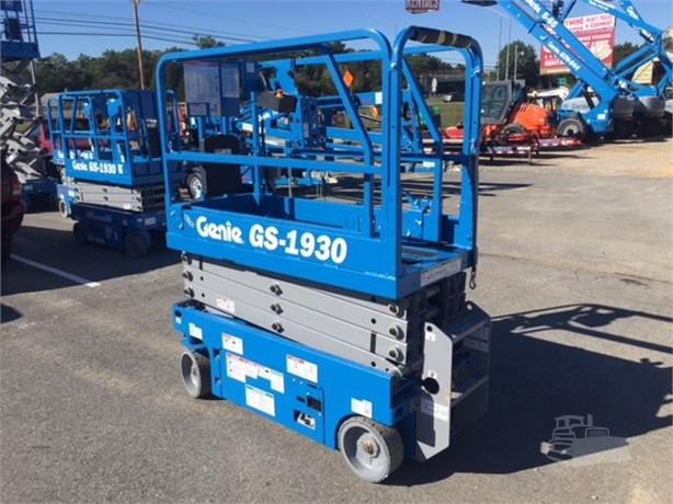 2017 GENIE GS1930 Used スラブシザーリフト for rent