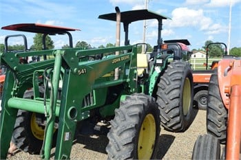 JOHN DEERE 5510 Tractors Auction Results | TractorHouse.com
