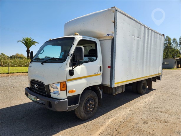 2018 HYUNDAI HD72 Used Box Vans for sale