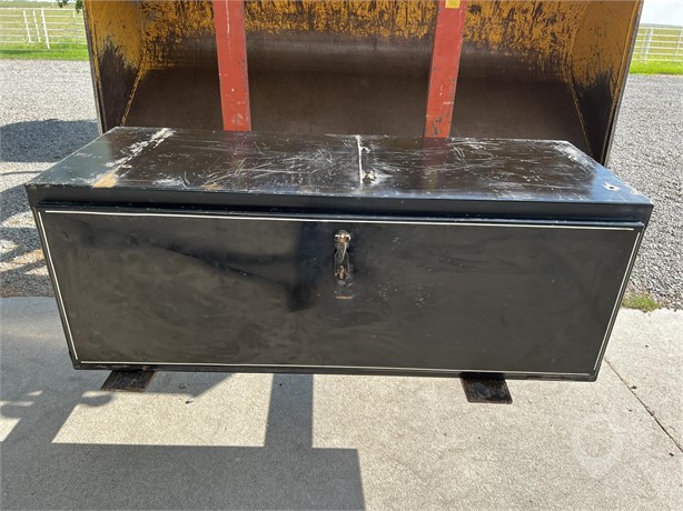 UNKNOWN 4X1.5FT. Used Tool Box Truck / Trailer Components auction results